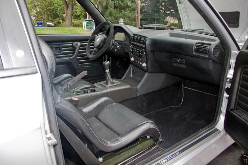 E30 M3 interior