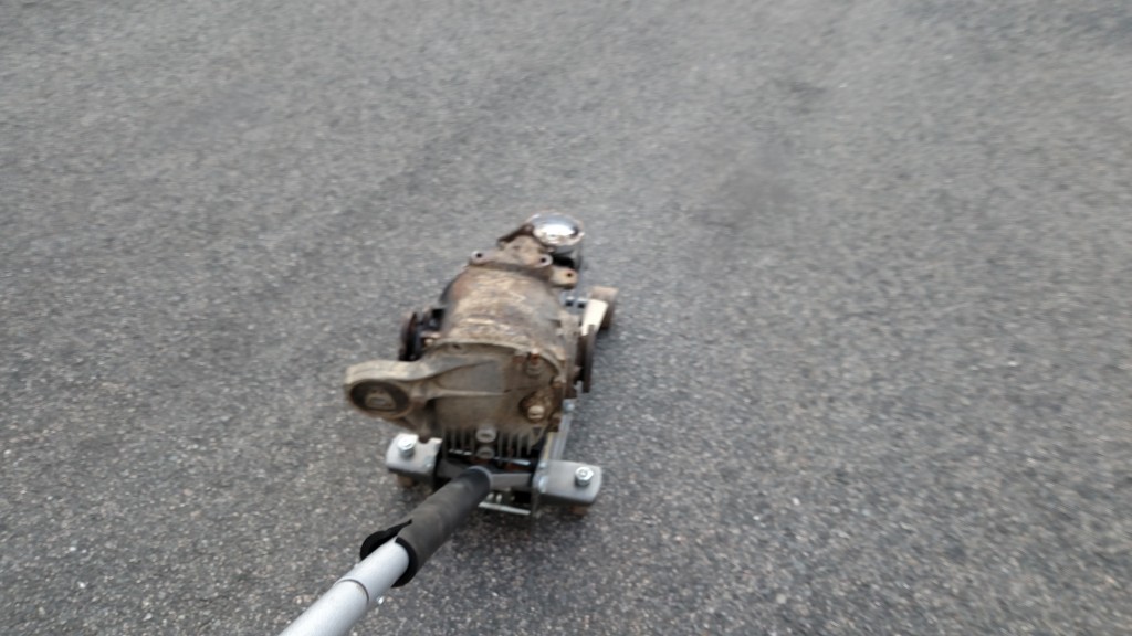 DIY Tech How To Rebuild a BMW E30 Differential Build Race Party