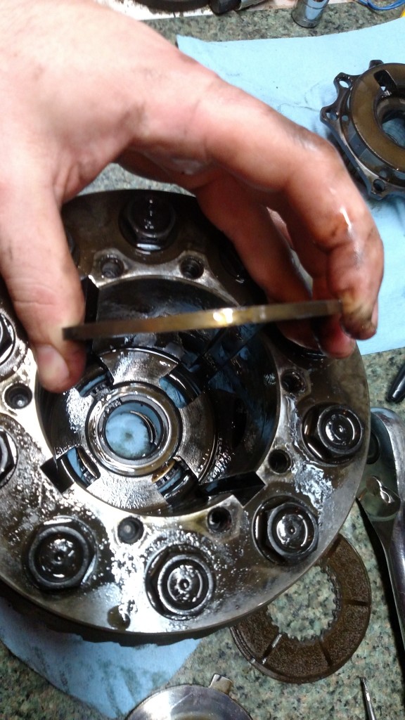 DIY Tech How To Rebuild a BMW E30 Differential Build Race Party